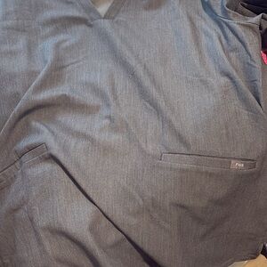 Figs Gray Scrub Top women’s 2XL